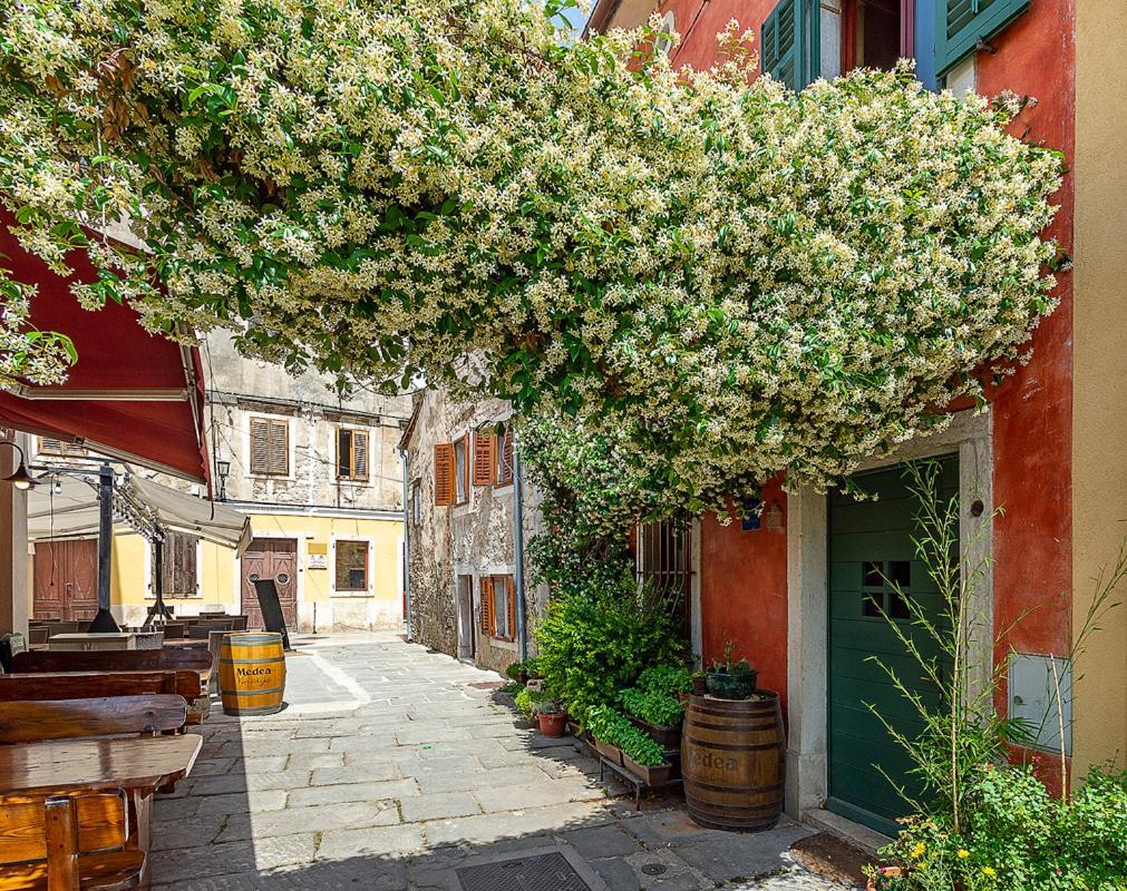 Appartamento Alighieri unique Pola Esterno foto